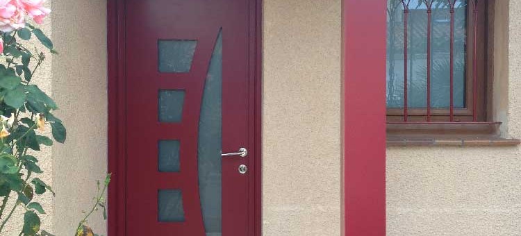 Pose de porte d'entrée à Mérignac(33)